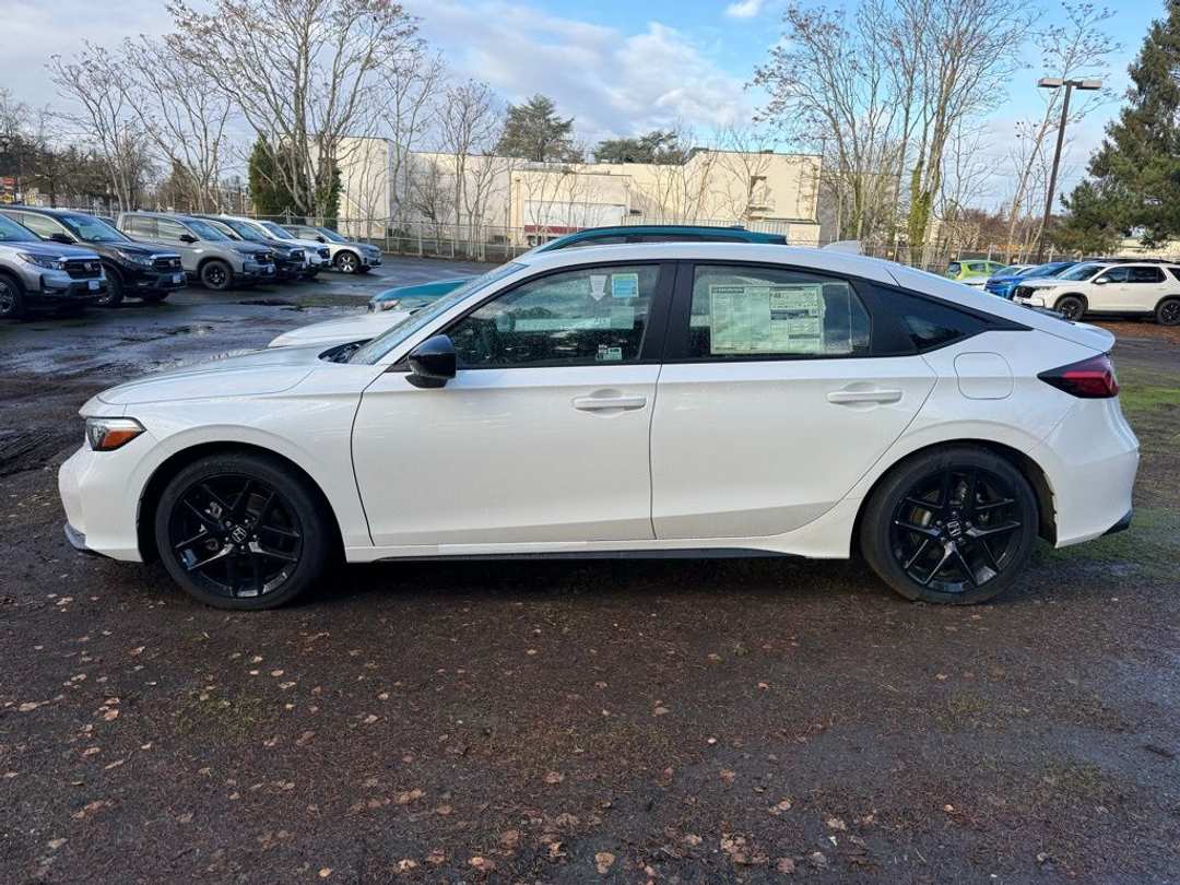 2026 Honda Civic Sport - Image 4