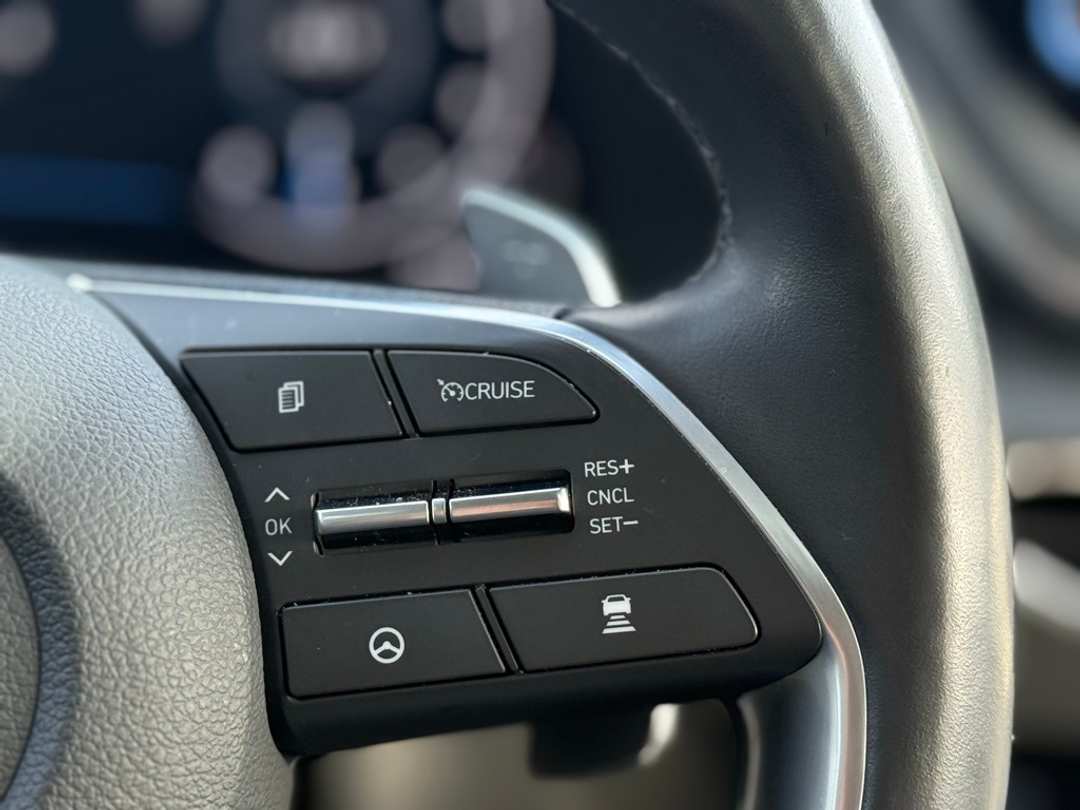 2021 Hyundai Sonata Limited - Image 32