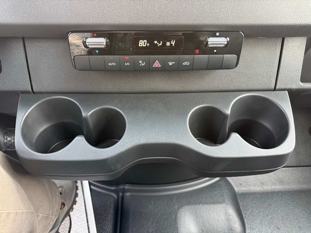 2025 Mercedes-Benz Sprinter 2500 Cargo 144 WB - Image 36