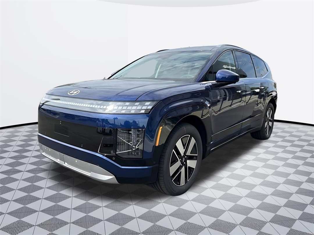 2026 Hyundai Ioniq 9 SEL - Image 4