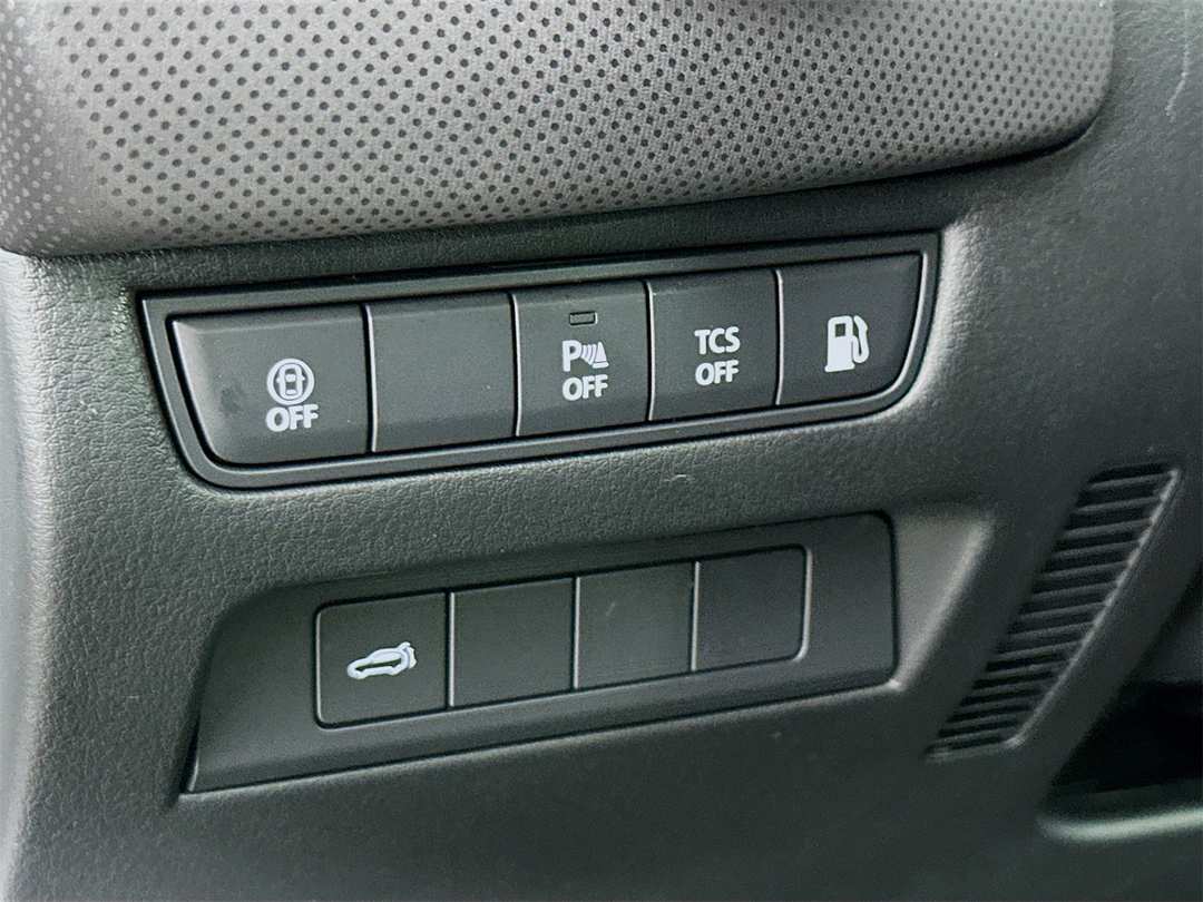 2026 MAZDA Cx-50 Preferred - Image 10