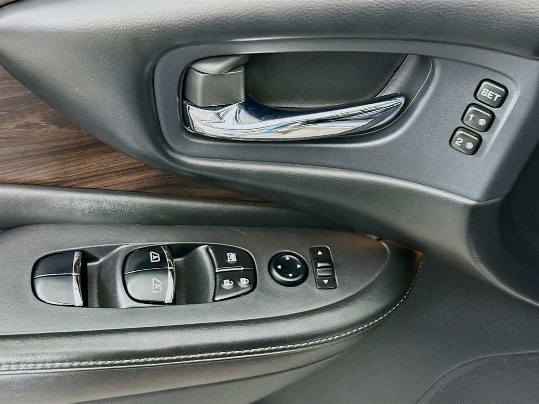 2019 Nissan Murano Platinum - Image 19