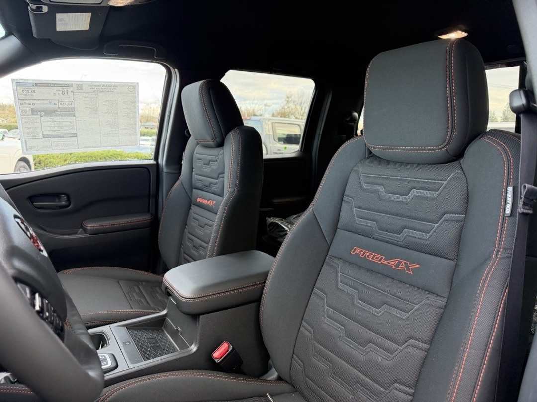 2026 Nissan Frontier PRO4X - Image 14