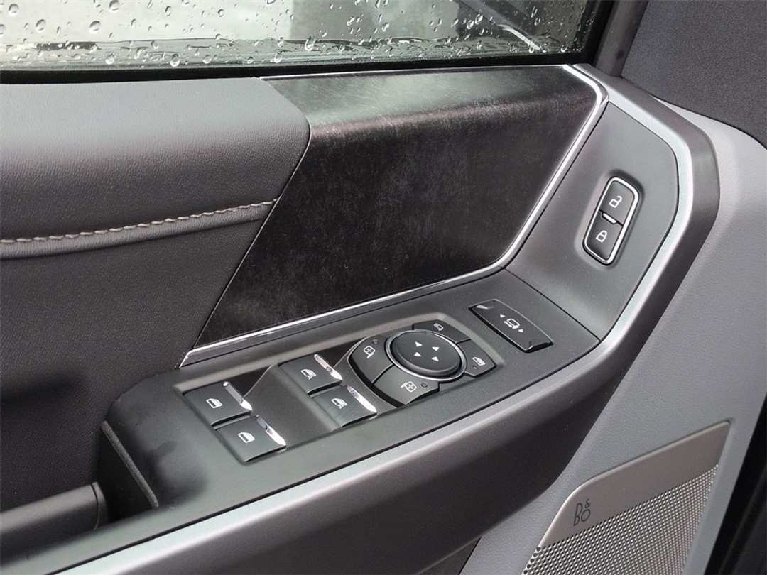 2026 Ford F-350Sd XLT - Image 10