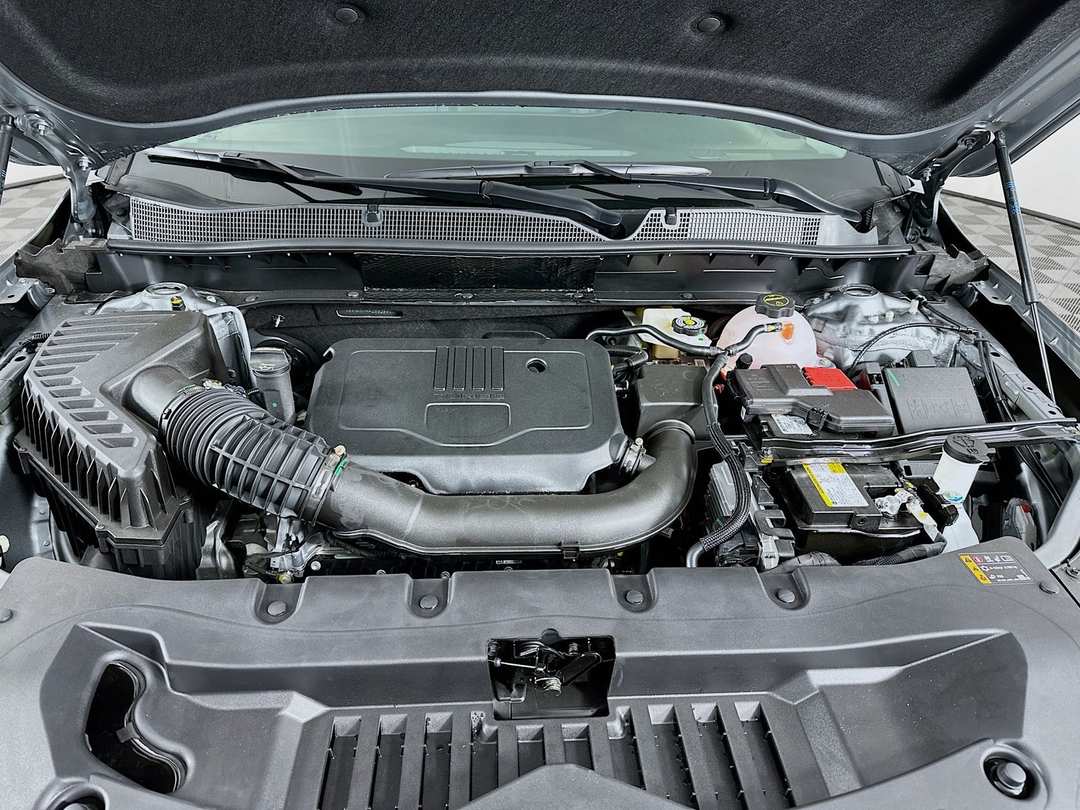 2025 Chevrolet Blazer LT - Image 31