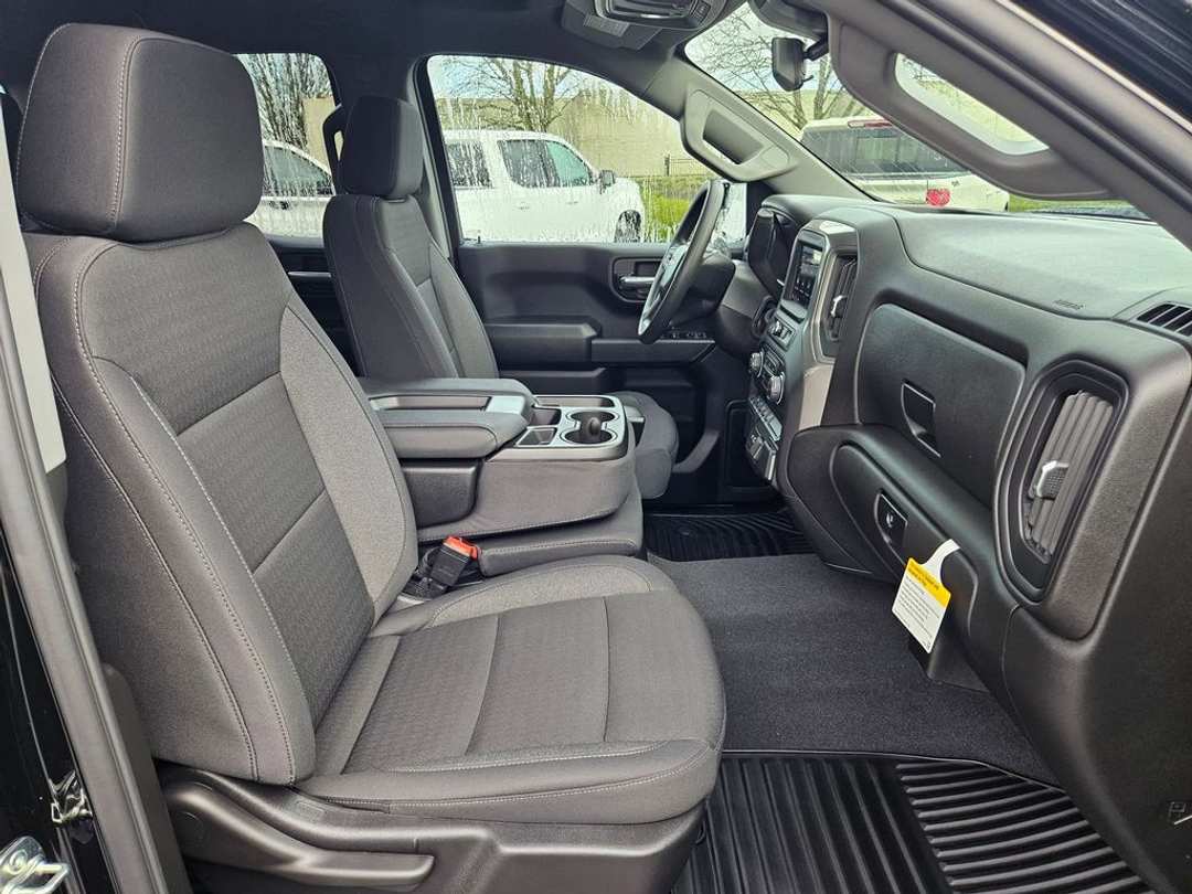 2026 Chevrolet Silverado 1500 Custom - Image 37