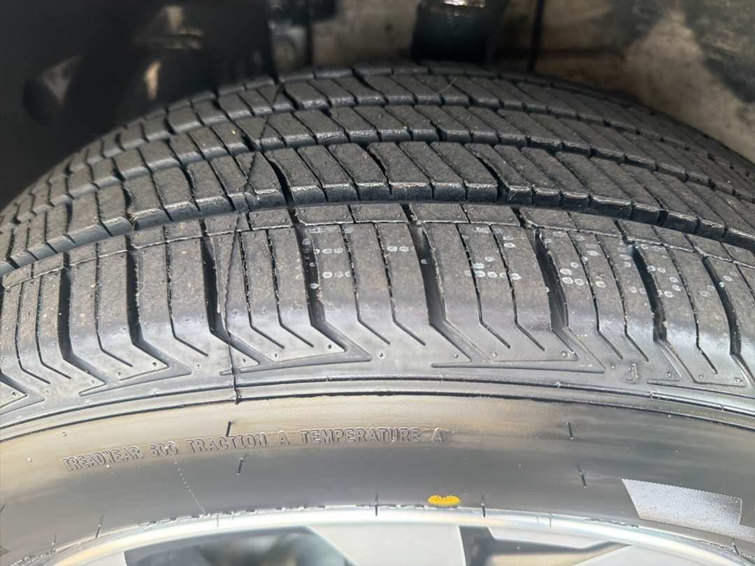 2020 Subaru Outback Limited - Image 11