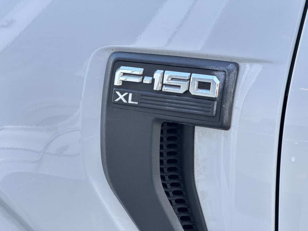 2022 Ford F-150 XL - Image 23