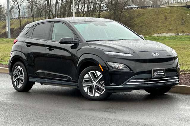 2023 Hyundai Kona SE
