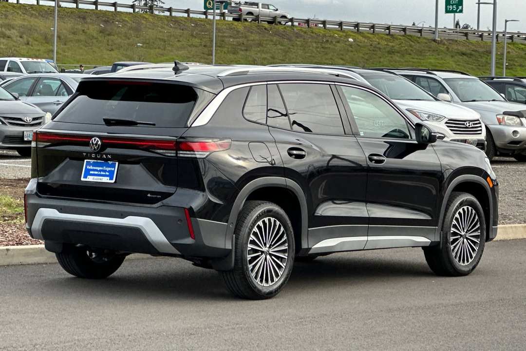 2026 Volkswagen Tiguan 2.0T S - Image 3