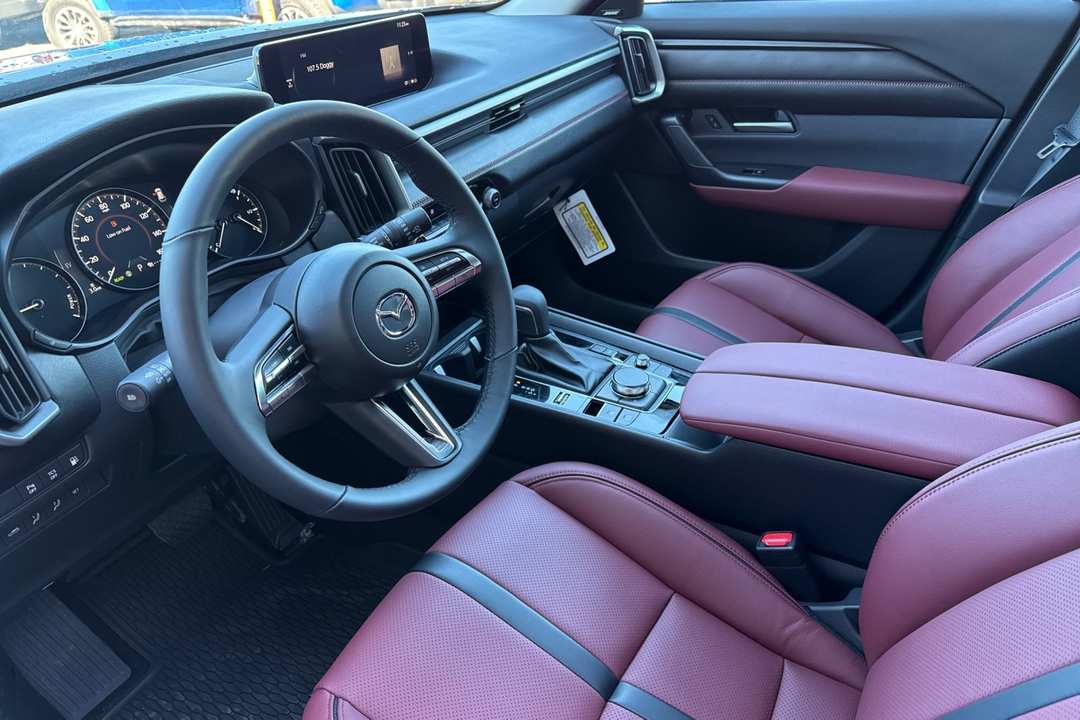 2026 MAZDA Cx-50 Premium - Image 10