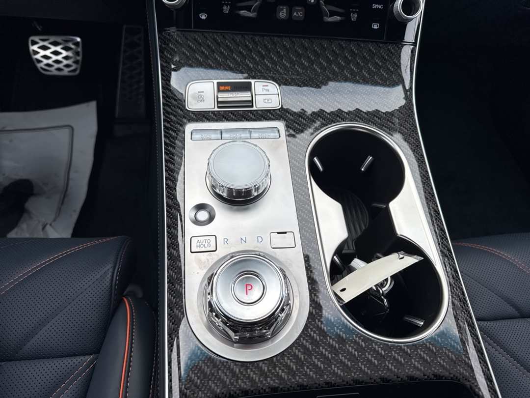 2026 Genesis Gv70 3.5T Sport Prestige - Image 25