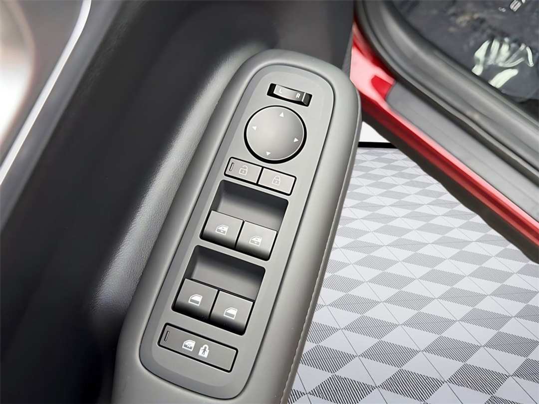 2026 Hyundai Santa Fe SEL - Image 12