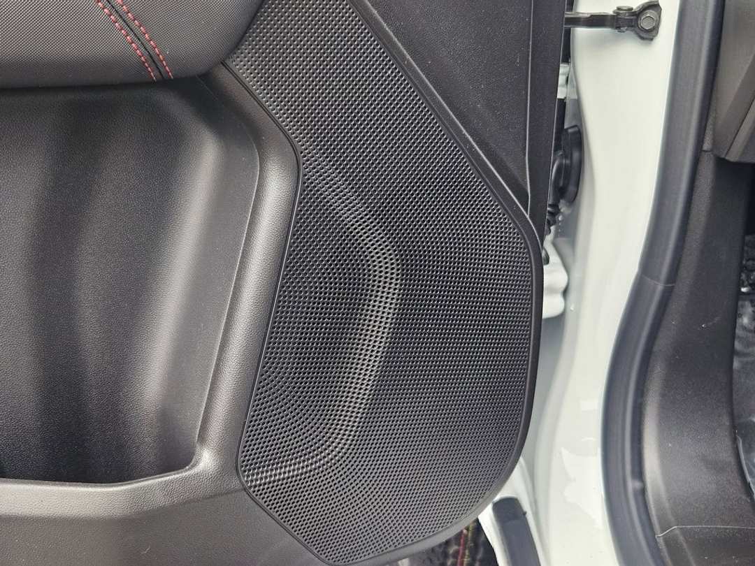 2026 Chevrolet Colorado Z71 - Image 12