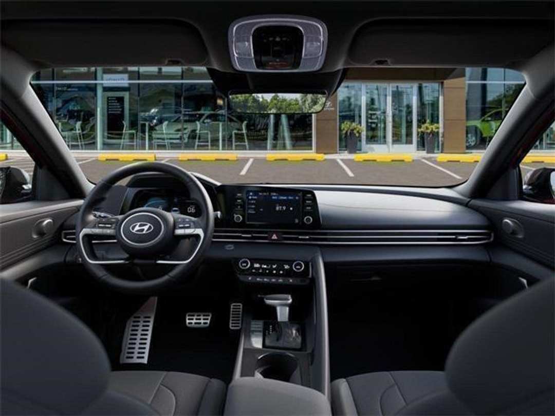 2026 Hyundai Elantra SEL Sport - Image 11