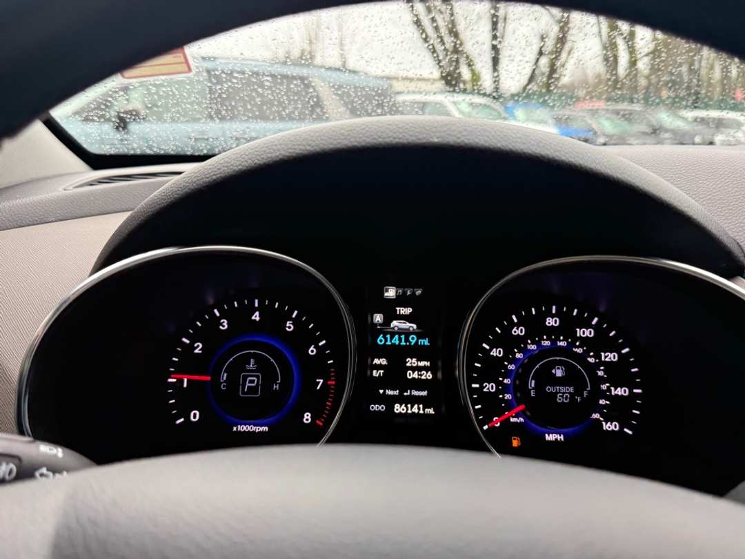 2014 Hyundai Santa Fe Sport 2.0T - Image 25