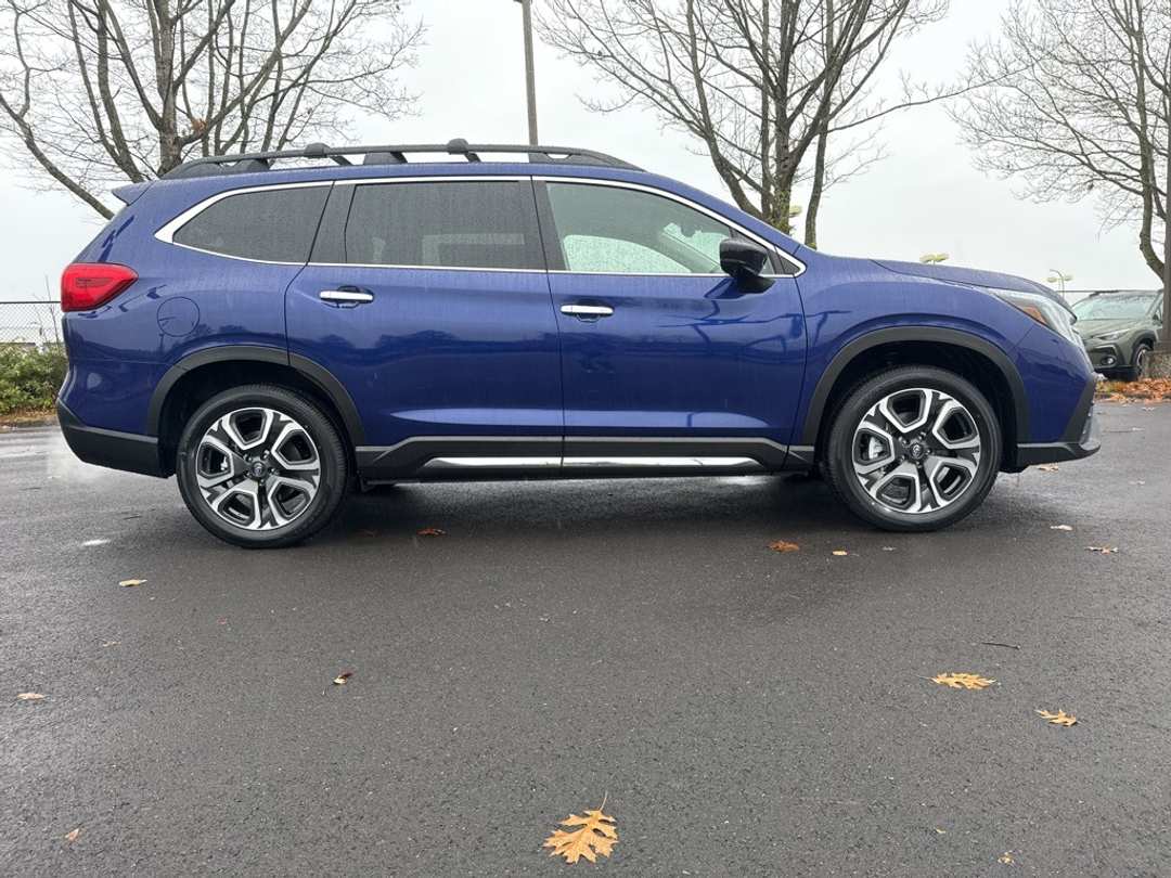 2026 Subaru Ascent Touring - Image 8