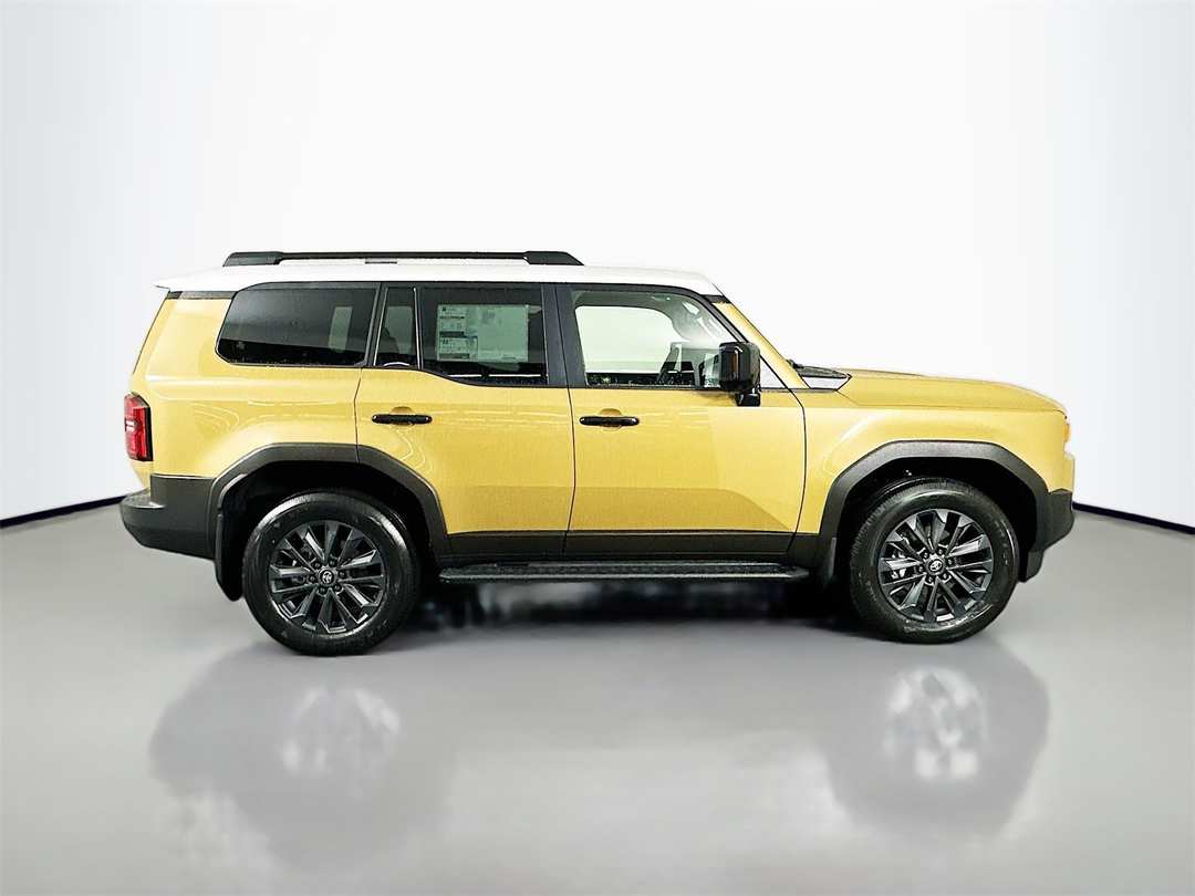 2026 Toyota Land Cruiser Base - Image 8