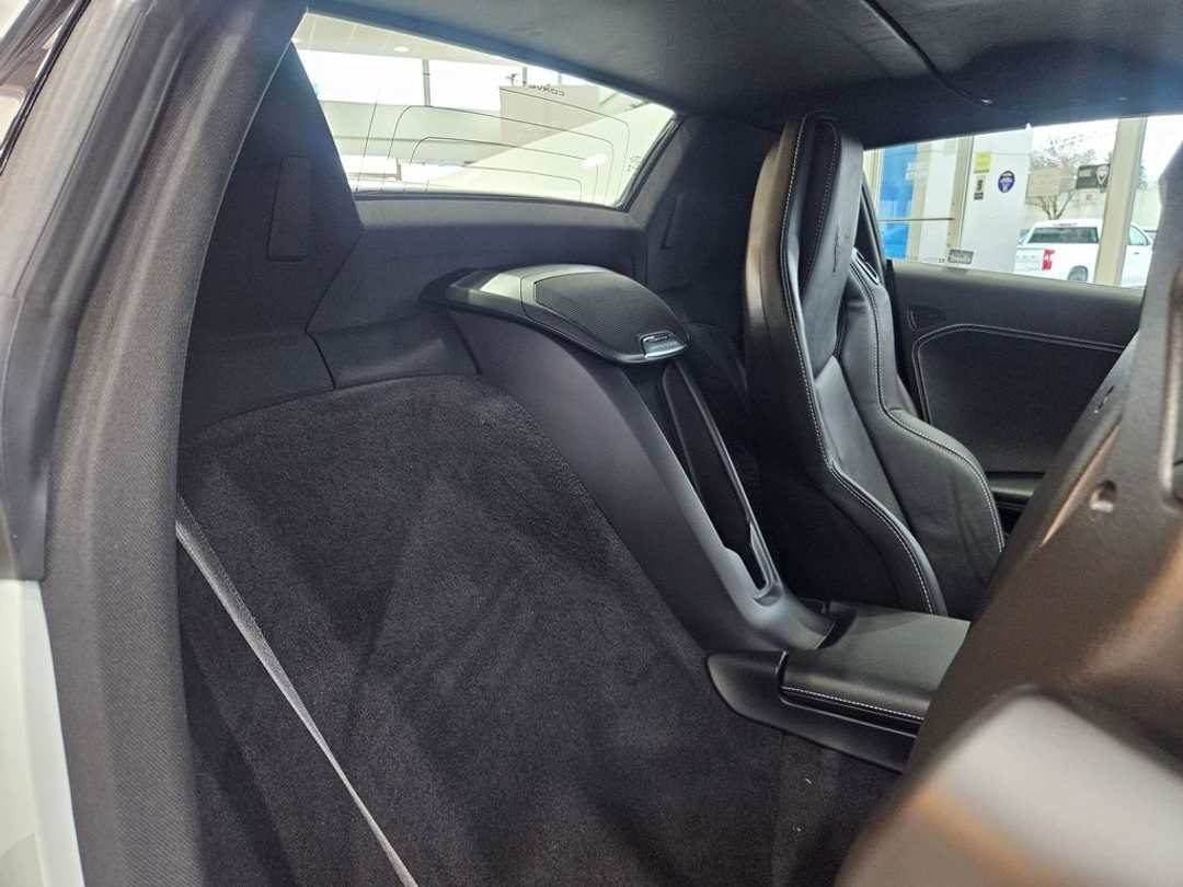 2026 Chevrolet Corvette Stingray - Image 32