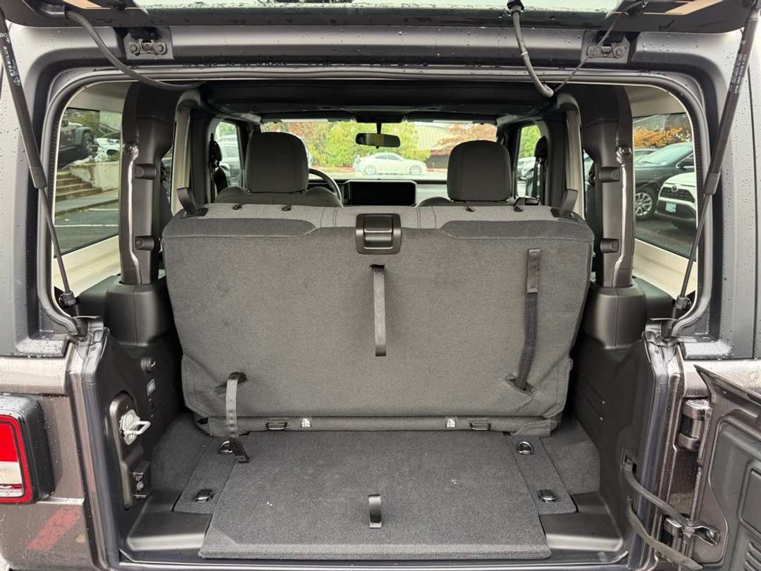 2026 Jeep Wrangler Sport - Image 11