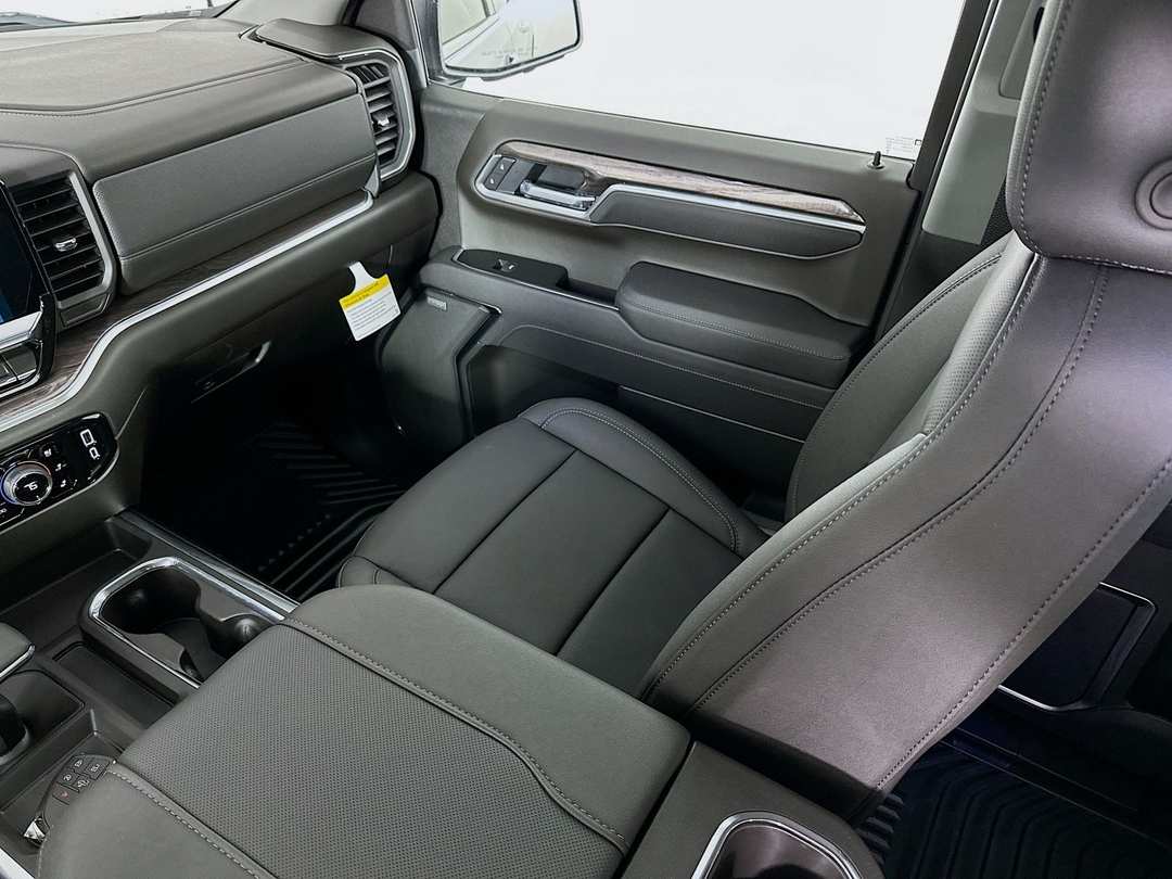 2026 Chevrolet Silverado 1500 LTZ - Image 26