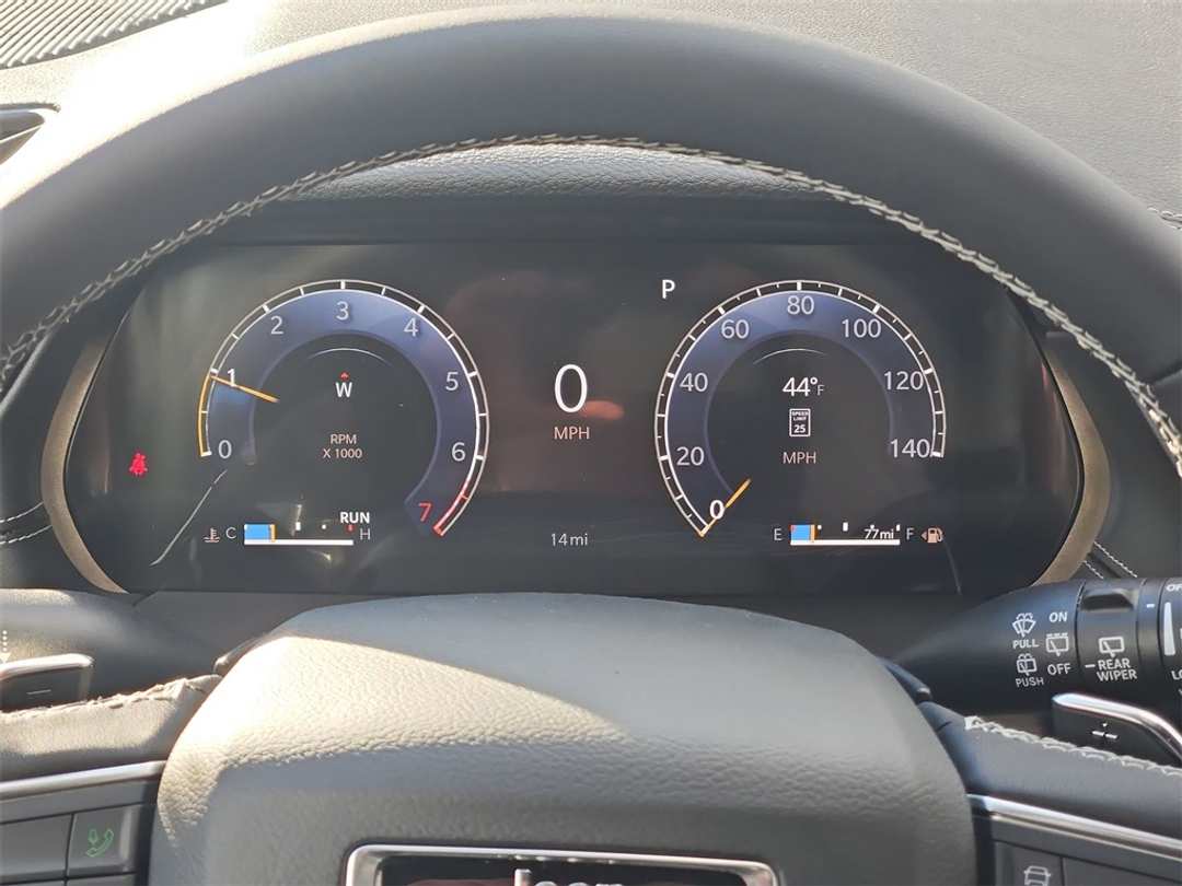 2026 Jeep Grand Cherokee Limited - Image 15