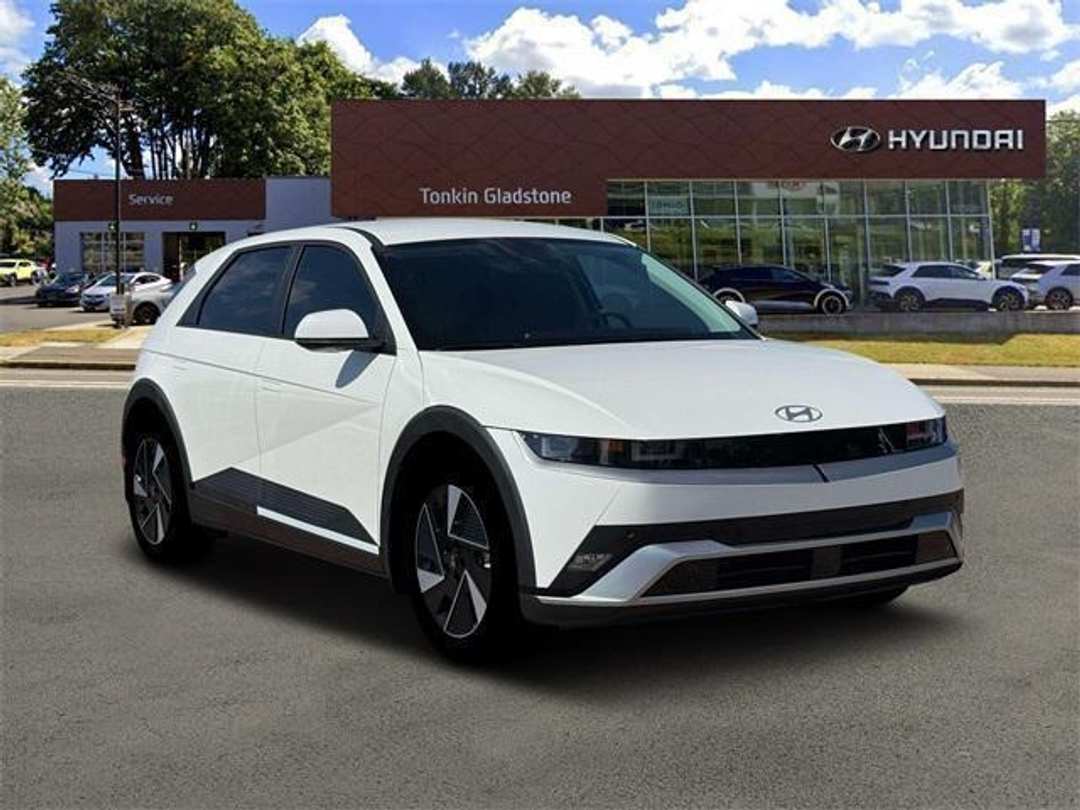 2026 Hyundai Ioniq 5 SEL - Image 11