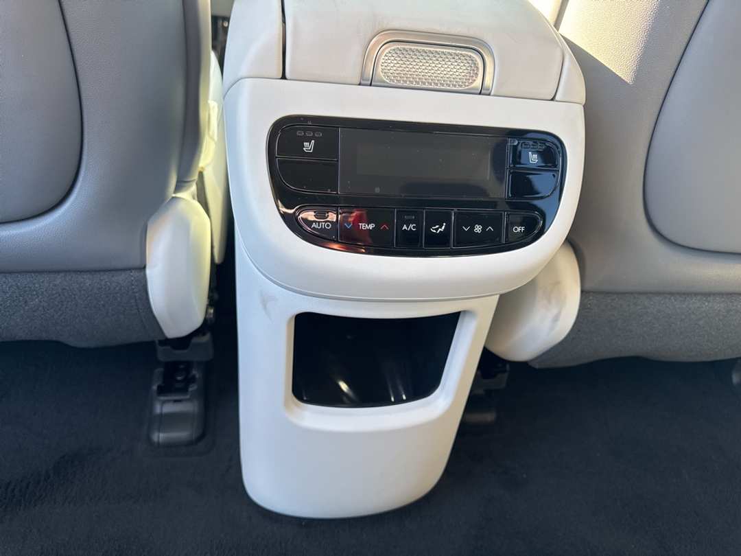 2026 Hyundai Ioniq 9 SEL - Image 45