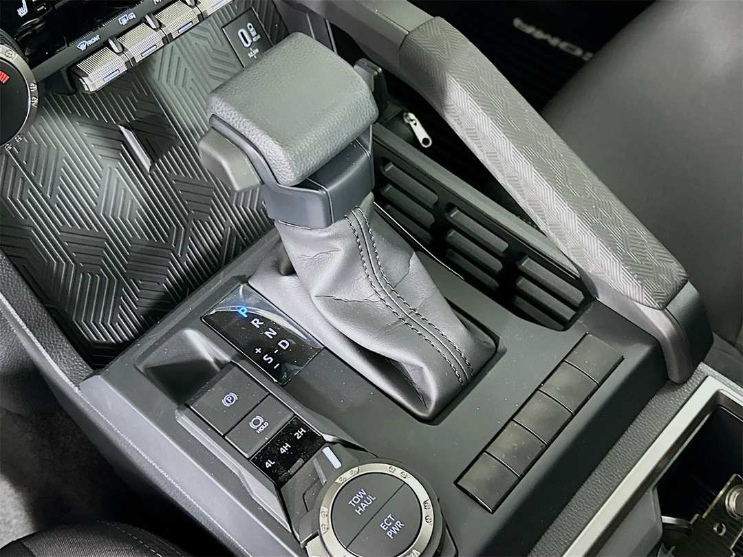 2026 Toyota Tacoma SR5 - Image 17