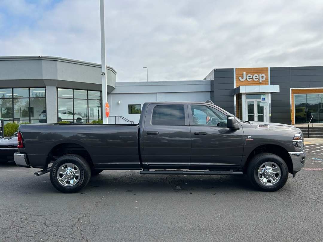 2026 Ram 3500 Tradesman - Image 5