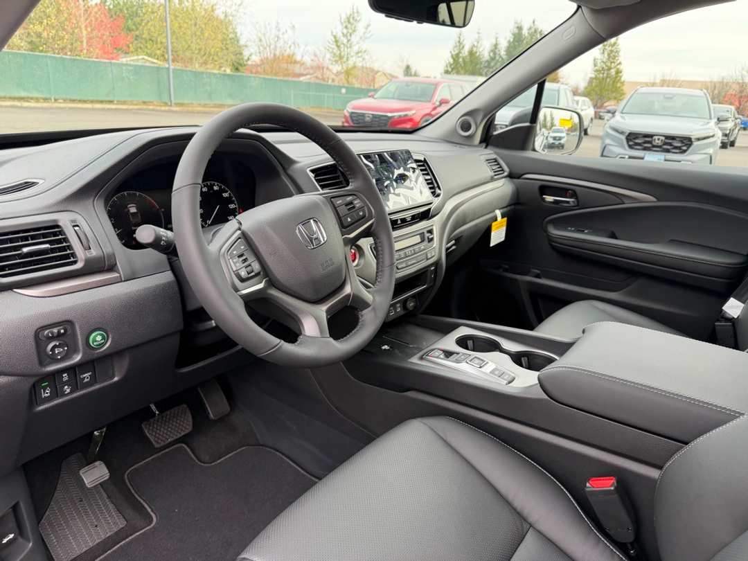 2026 Honda Ridgeline RTL - Image 15