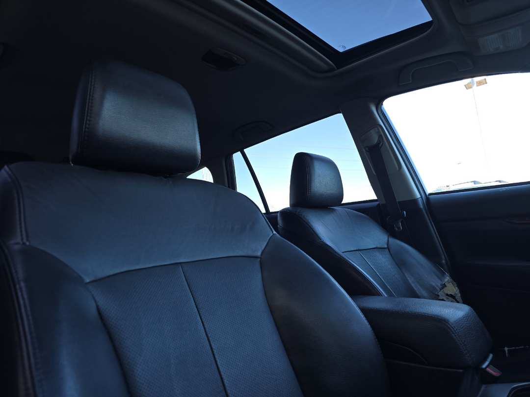 2011 Subaru Outback 2.5i - Image 16