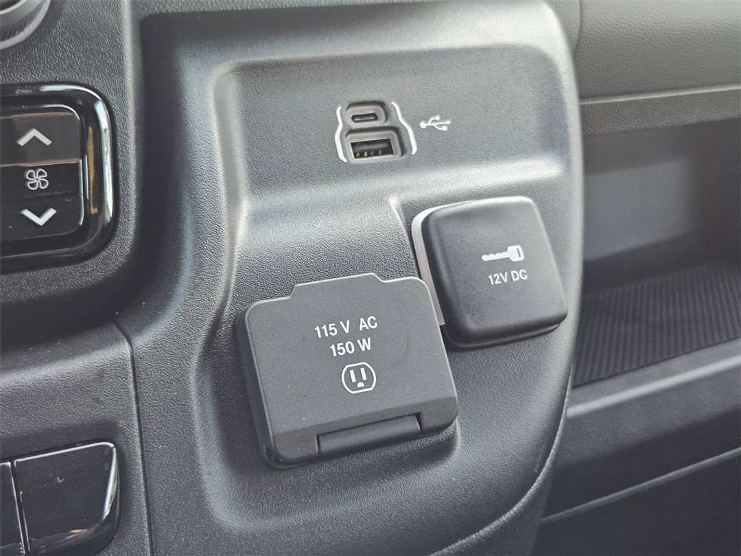2026 Ram Promaster 1500 Low Roof - Image 24