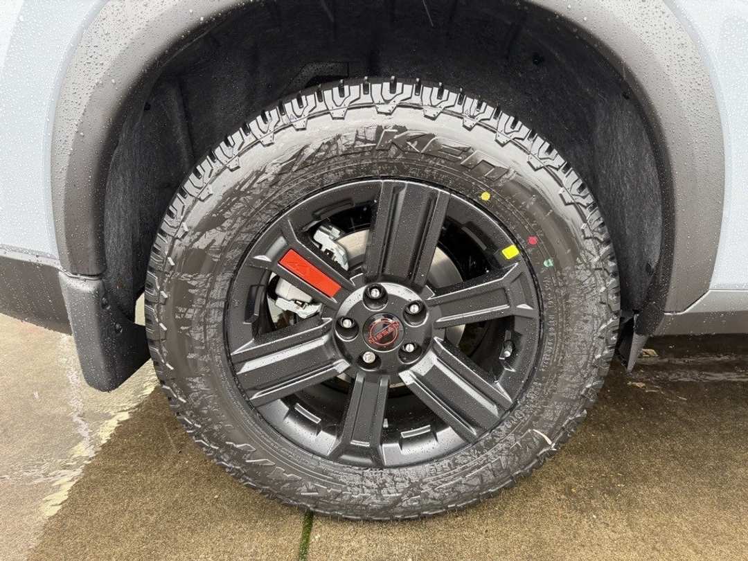 2026 Nissan Rogue Rock Creek - Image 9