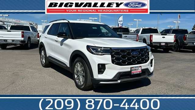 2026 Ford Explorer Platinum