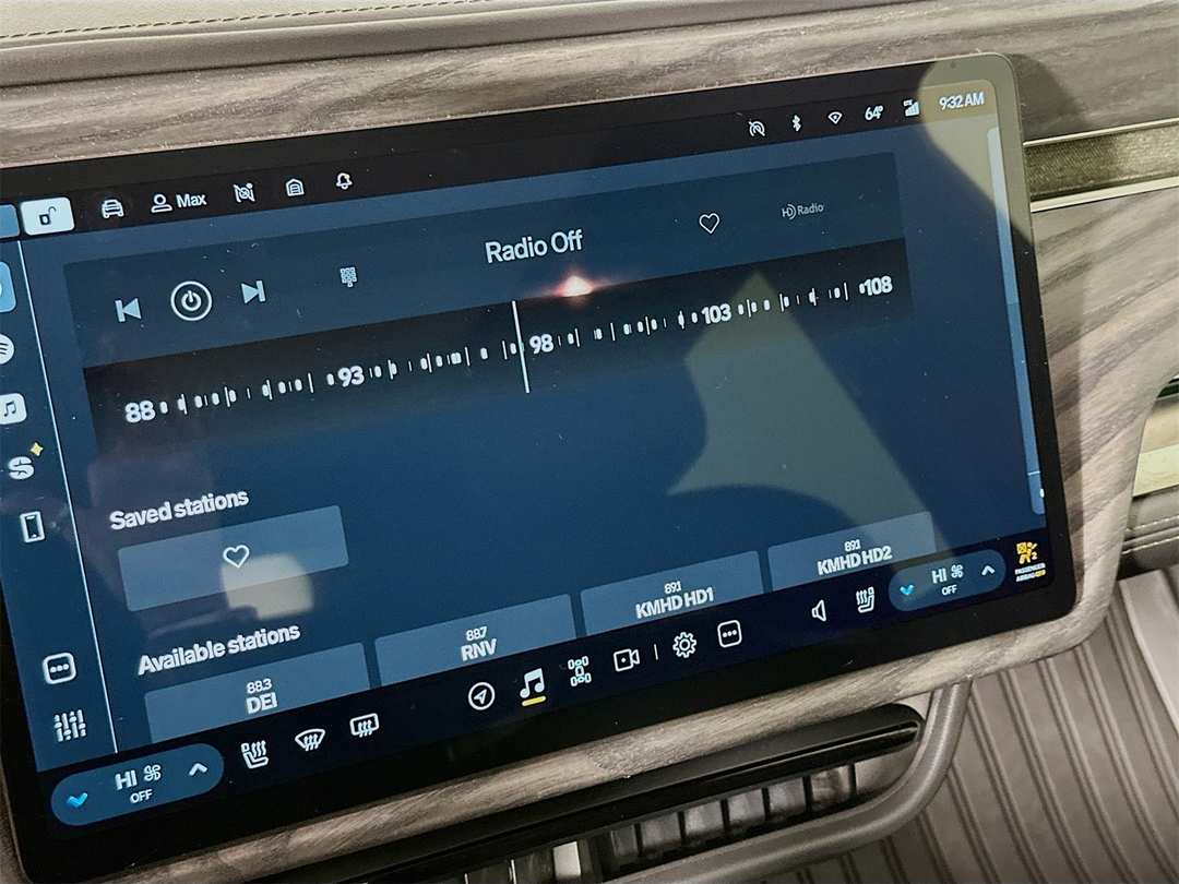 2022 Rivian R1S Launch Edition - Image 14