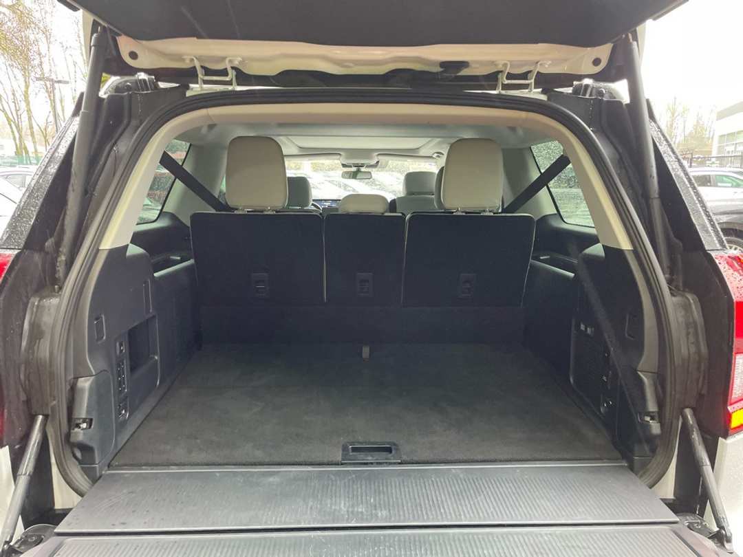 2025 Ford Expedition Max Platinum - Image 19