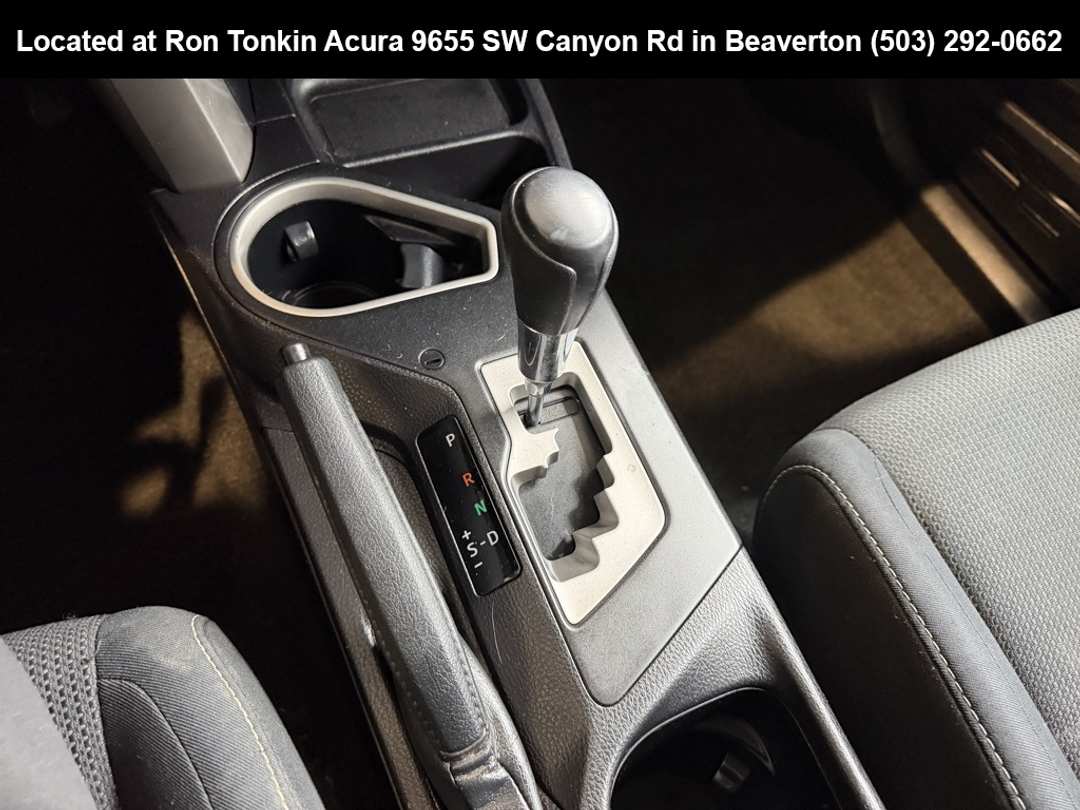 2016 Toyota Rav4 XLE - Image 24