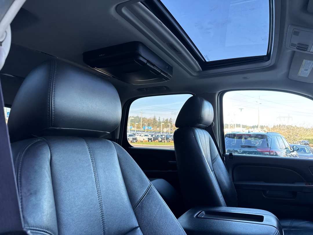 2014 Chevrolet Tahoe LT - Image 18