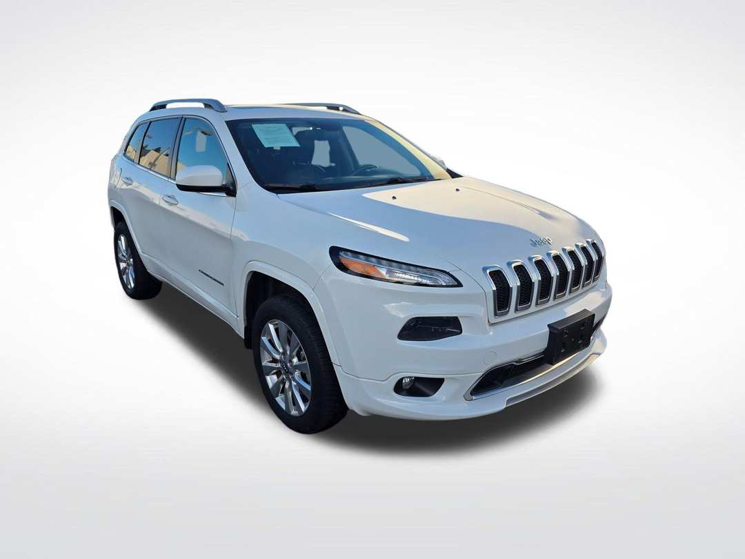 2016 Jeep Cherokee Overland - Image 3