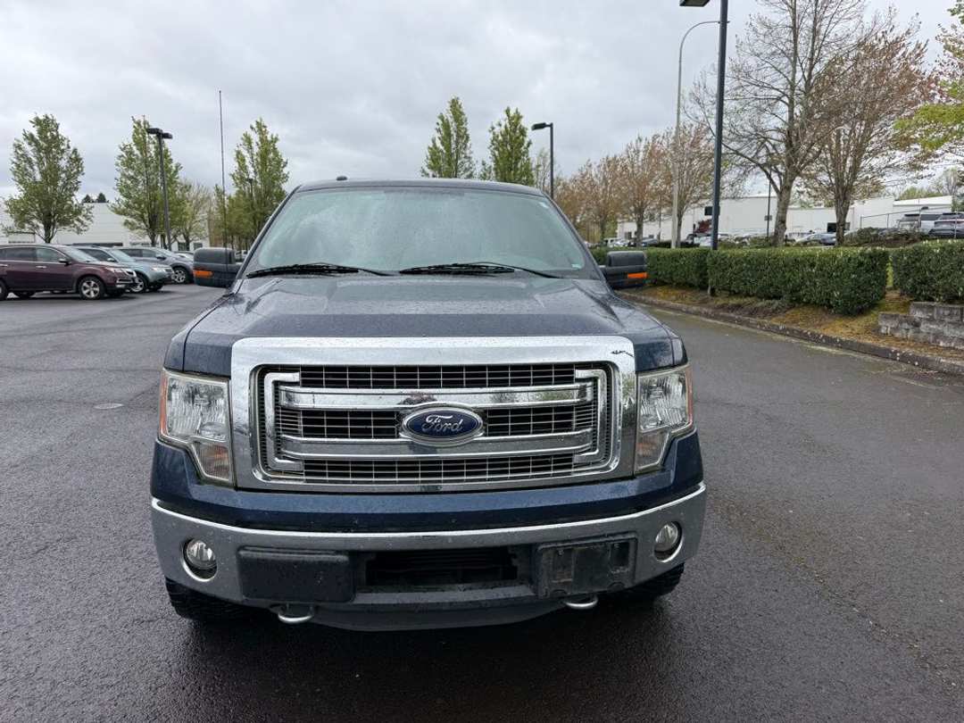 2013 Ford F-150 XLT - Image 2