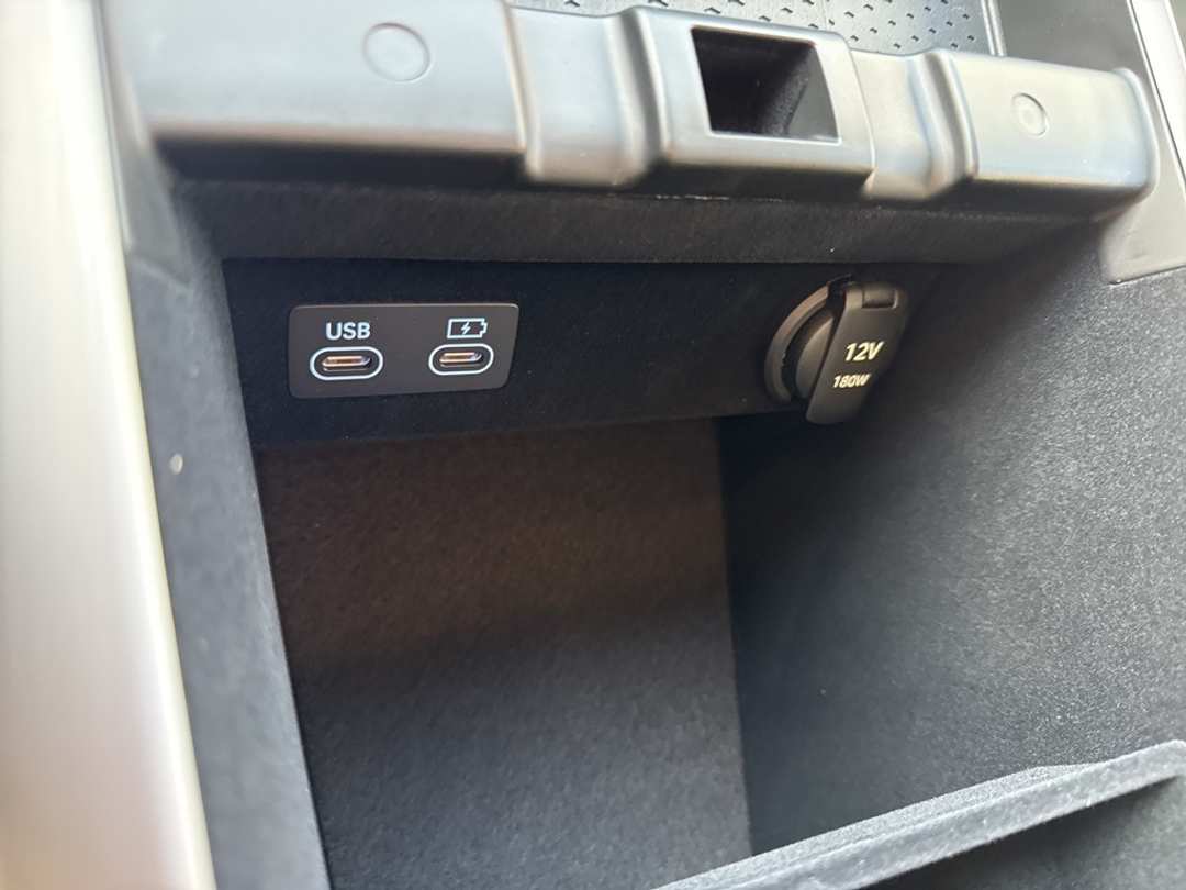 2026 Genesis Gv70 2.5T Select - Image 30