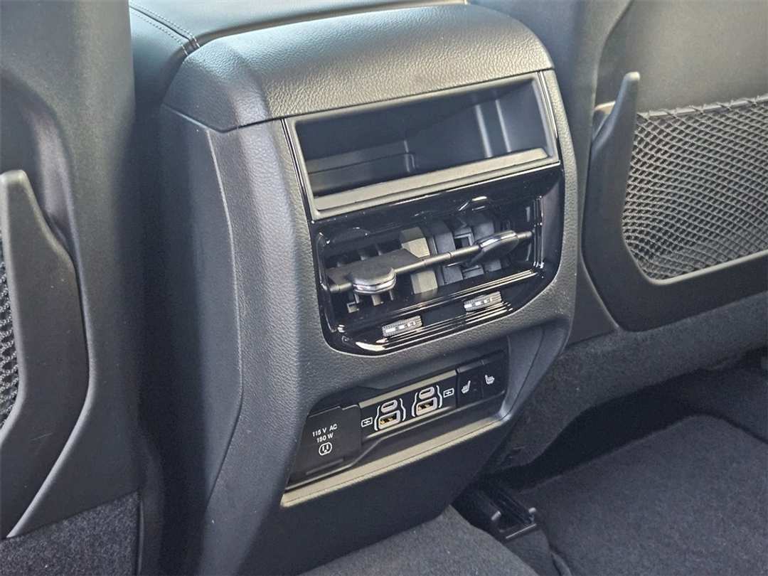 2025 Jeep Grand Cherokee Limited - Image 27