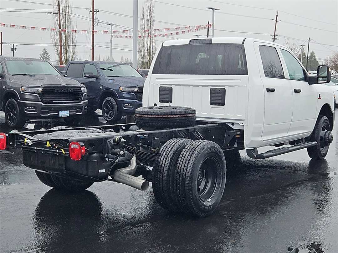 2026 Ram 3500 Tradesman - Image 6