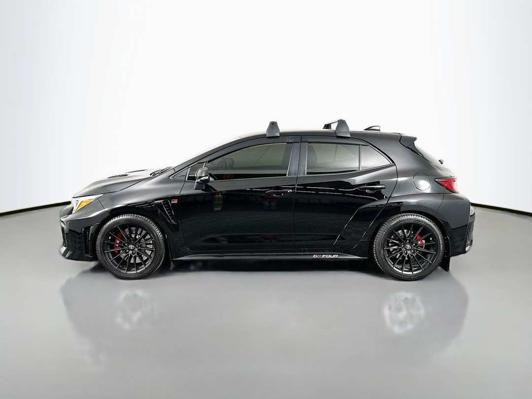 2025 Toyota Gr Corolla Premium - Image 5