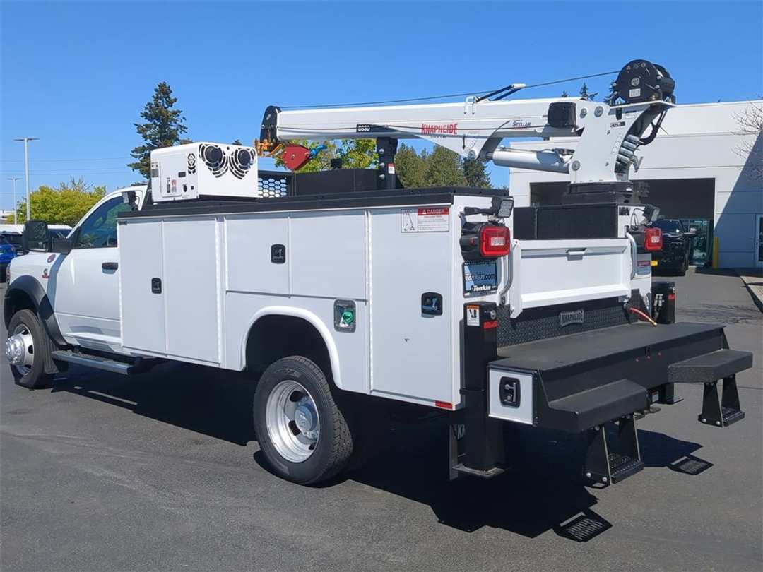 2024 Ram 5500Hd Tradesman - Image 3