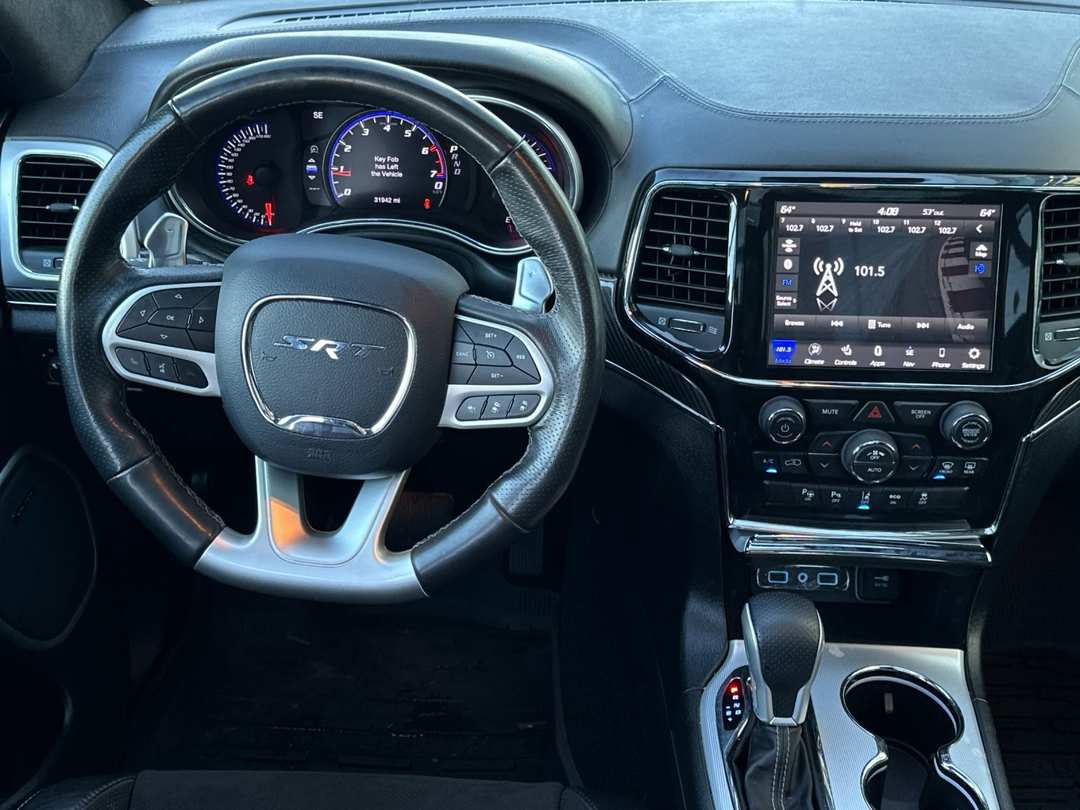 2021 Jeep Grand Cherokee SRT - Image 13