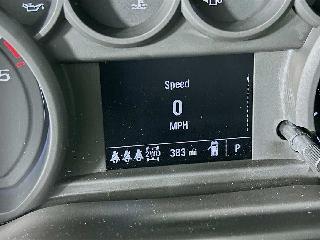 2025 Chevrolet Silverado 2500Hd Custom - Image 13