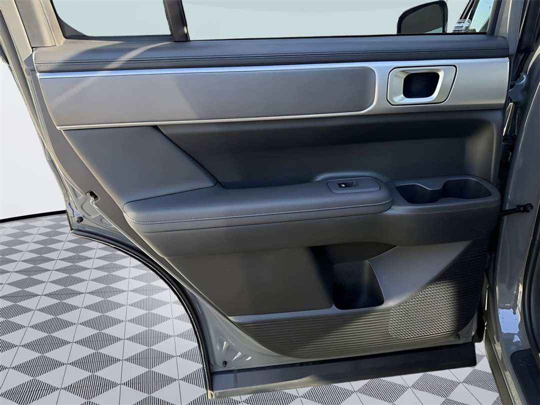 2026 Hyundai Santa Fe SEL - Image 27