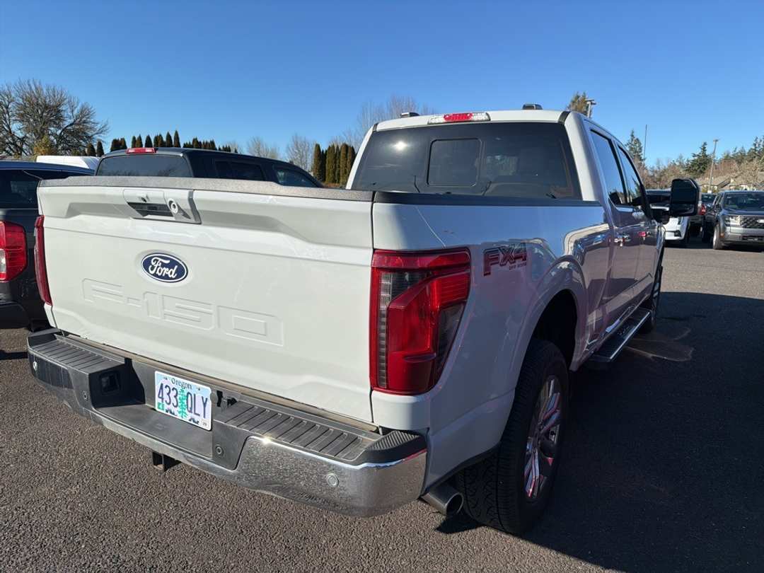 2024 Ford F-150 XLT - Image 4